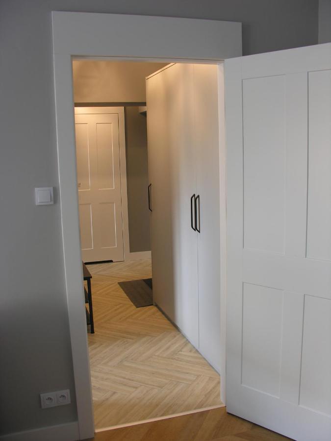 Apartament Dworcowa 100 M Do Pkp โควอบเซก ภายนอก รูปภาพ